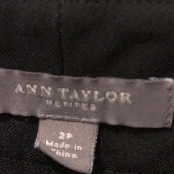 Classic Ann Taylor Black Trousers - Picture 5 of 8